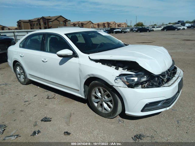 Volkswagen Passat 1.8t S 2016 1VWAS7A37GC011776 Image 1