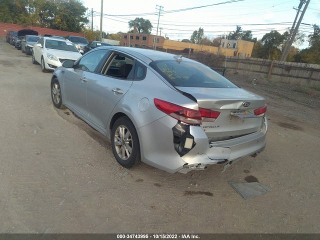 KIA Optima Lx 2018 5XXGT4L37JG213403 Image 3