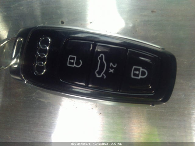 2021 Audi Q7, VIN: WA1AXAF72MD021578