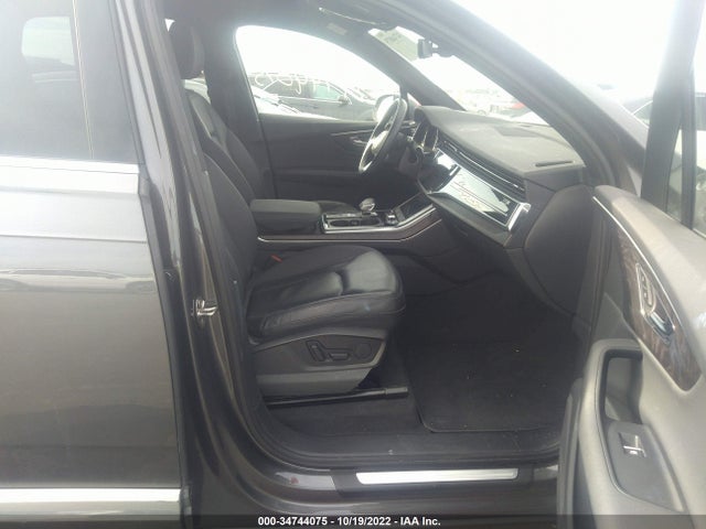 2021 Audi Q7, VIN: WA1AXAF72MD021578