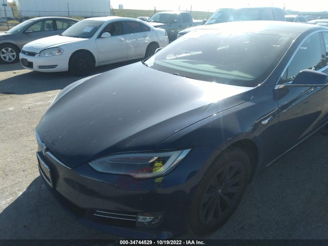Tesla Model S 75d/100d/p100d 2018 5YJSA1E22JF260411 Image 11