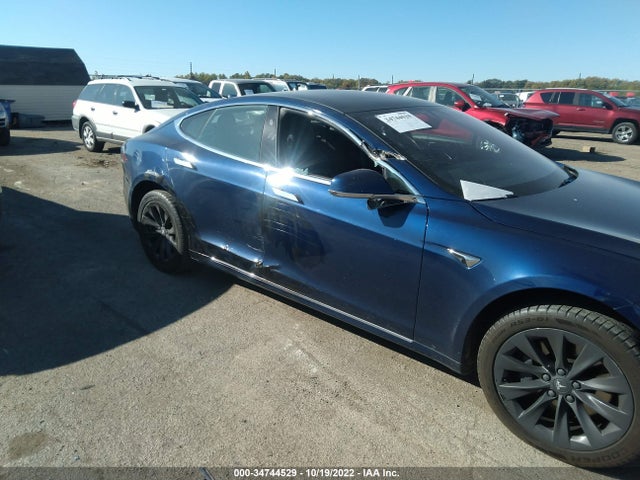 Tesla Model S 75d/100d/p100d 2018 5YJSA1E22JF260411 Image 7