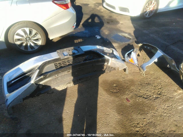 2017 Honda Accord, VIN: JHMCR6F31HC012920