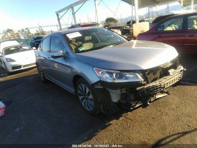2017 Honda Accord, VIN: JHMCR6F31HC012920