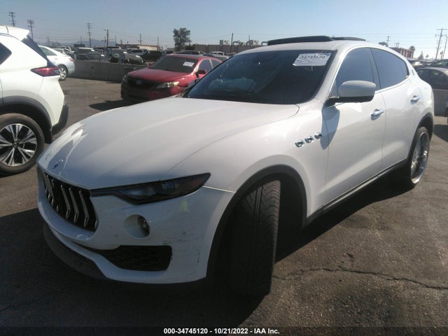 2017 Maserati Levante, VIN: ZN661XUA5HX207309