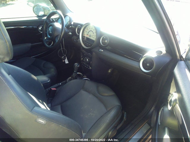 2011 MINI COOPER CONVERTIBLE S/JOHN COOPER WORKS VIN: WMWZP3C58BTX83479