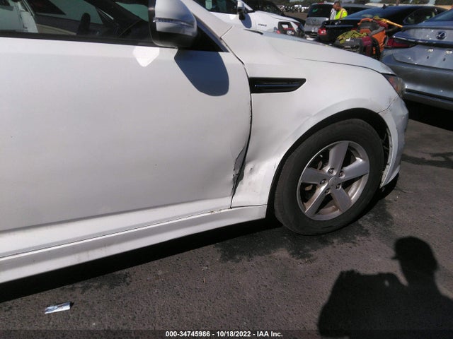 KIA Optima Lx 2014 KNAGM4A76E5523519 Image 8