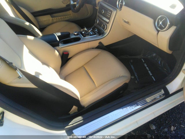 2017 Mercedes-Benz SLK-Class, VIN: WDDPK3JA8HF140412