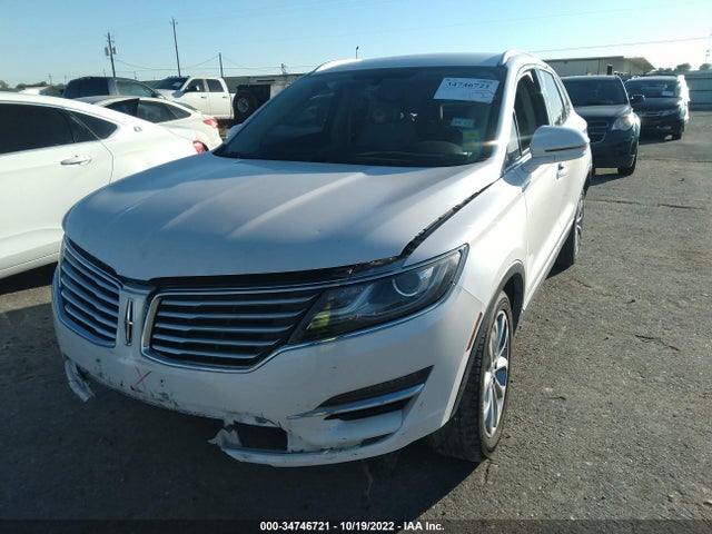 Lincoln MKC SELECT 2018 5LMCJ2C93JUL31125 Image 2