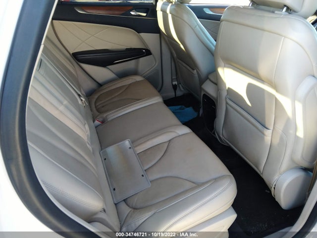 Lincoln MKC SELECT 2018 5LMCJ2C93JUL31125 Image 9