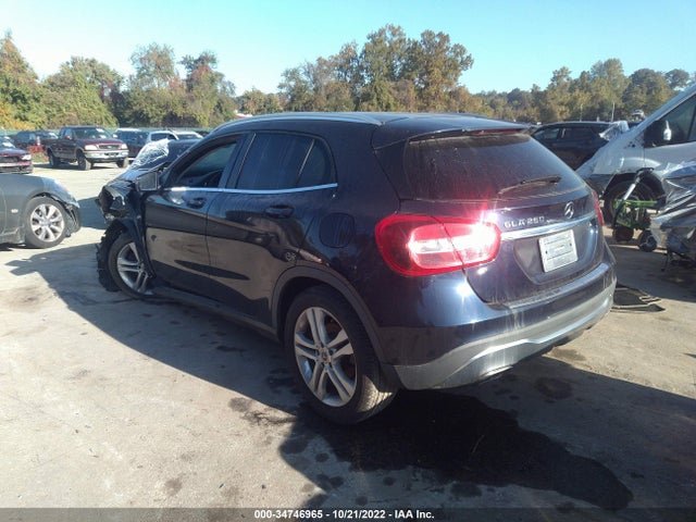 2018 MERCEDES-BENZ GLA VIN: WDCTG4EB5JJ516743