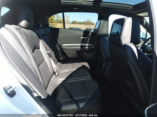 1GYFZDR4XKF155212 Cadillac XT4