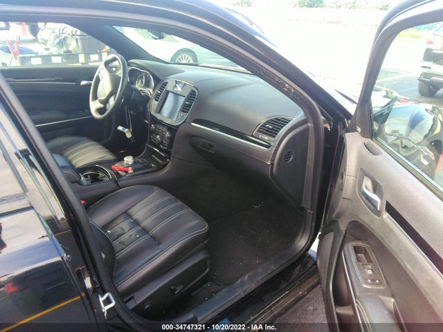 2022 Chrysler 300, VIN: 2C3CCABGXNH127317