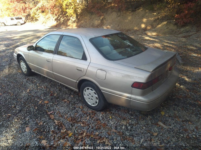 1998 TOYOTA CAMRY 4T1BG22K2WU844486 Photo 2