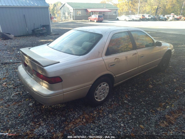 1998 TOYOTA CAMRY 4T1BG22K2WU844486 Photo 3