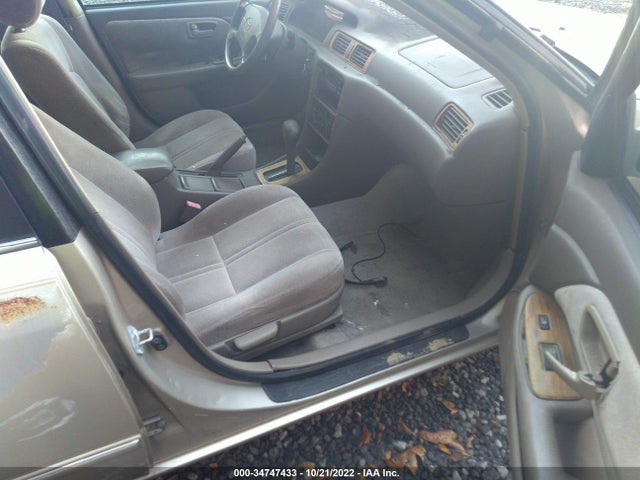 1998 TOYOTA CAMRY 4T1BG22K2WU844486 Photo 4