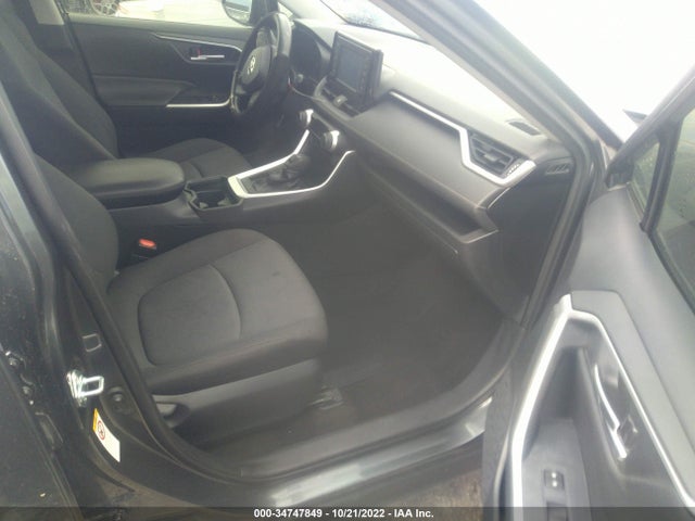 2019 TOYOTA RAV4 XLE VIN: JTMW1RFV4KD005373