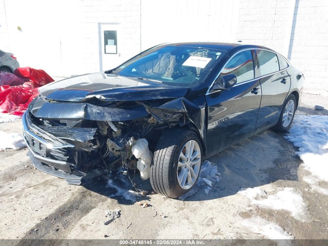 Chevrolet MALIBU LT 2018 1G1ZD5ST4JF237890 Image 2