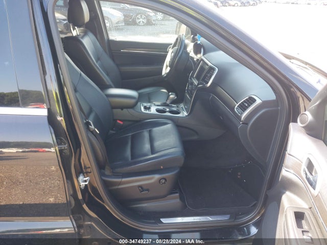 1C4RJFBG8JC136958 Jeep Grand Cherokee Limited 4x4