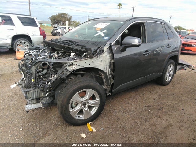 2021 Toyota RAV4, VIN: 2T3W1RFV0MC132600