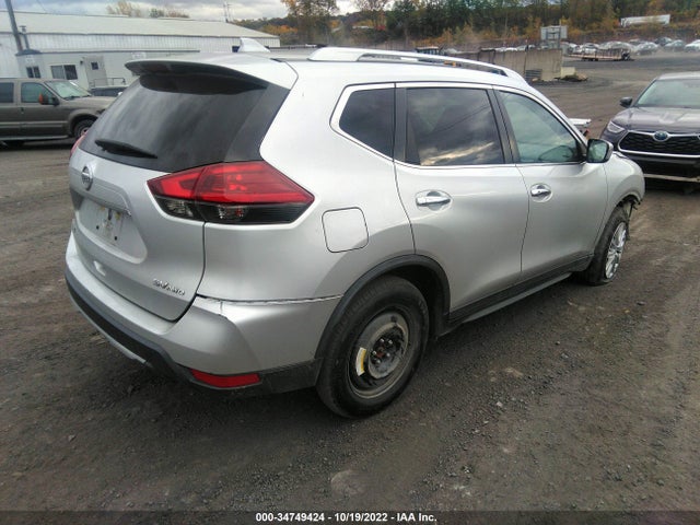 2018 NISSAN ROGUE SV VIN: KNMAT2MV7JP540323