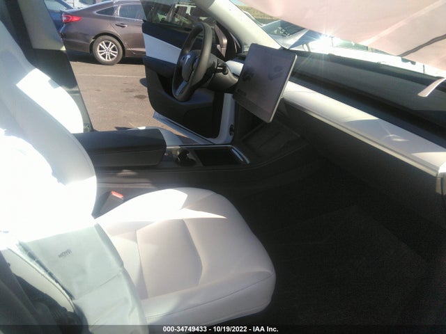 Tesla Model Y Long Range 2021 5YJYGAEE9MF234623 Image 6