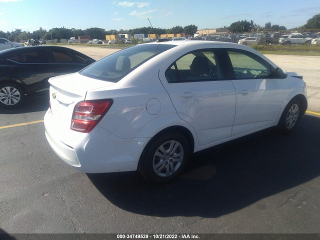 Chevrolet SONIC LS 2017 1G1JB5SH3H4140734 Image 4