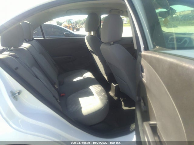 Chevrolet SONIC LS 2017 1G1JB5SH3H4140734 Image 8