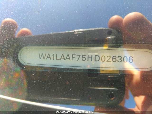 WA1LAAF75HD026306 Audi Q7 Premium Plus