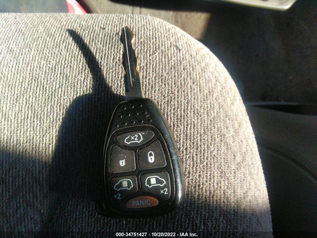 2007 DODGE GRAND CARAVAN SXT VIN: 2D4GP44L17R322056