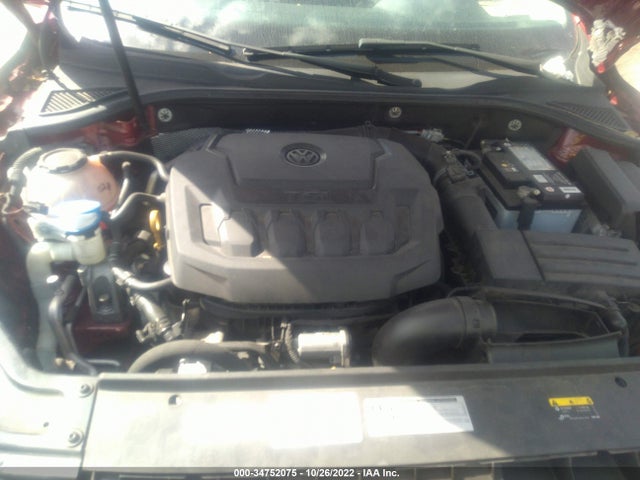 1VWAA7A37JC049972 Volkswagen Passat 2.0t S