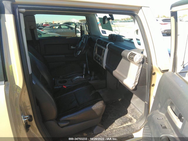 2014 Toyota FJ Cruiser, VIN: JTEBU4BF7EK177724