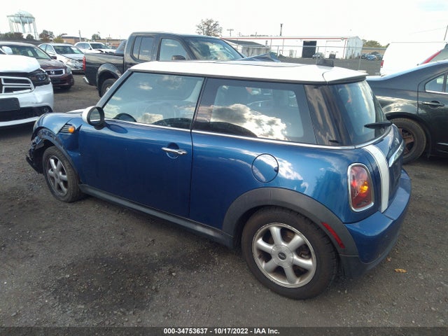 2007 MINI COOPER HARDTOP VIN: WMWMF33587TU60795