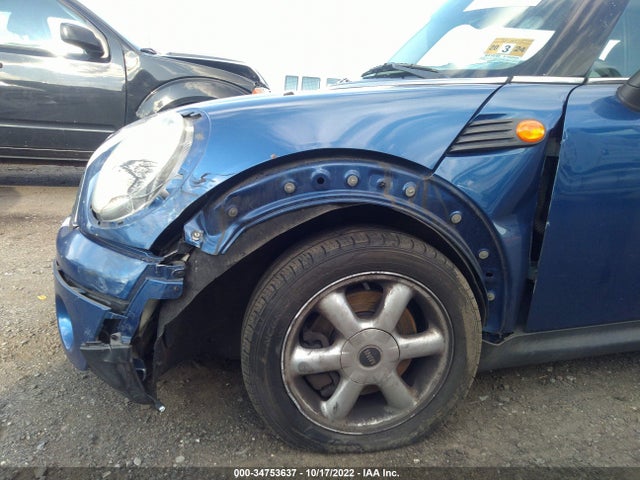 2007 MINI COOPER HARDTOP VIN: WMWMF33587TU60795