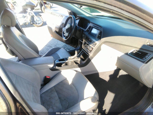 2016 Hyundai Sonata, VIN: 5NPE34AF2GH430536
