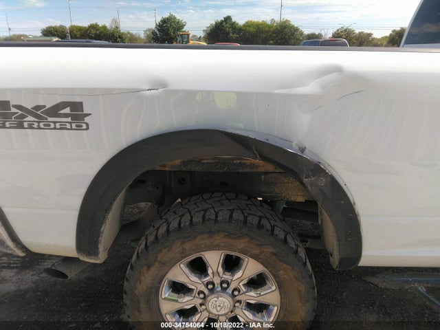 2018 Ram 2500, VIN: 3C6UR5HL7JG415808