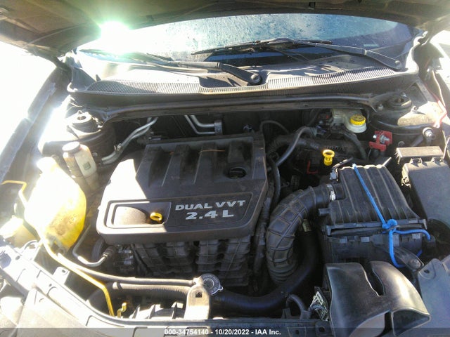 1C3CCBAB1EN122784 Chrysler 200 LX