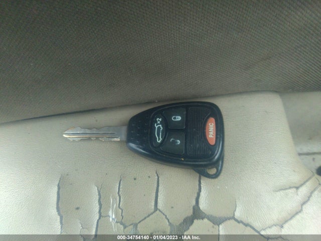 1C3CCBAB1EN122784 Chrysler 200 LX