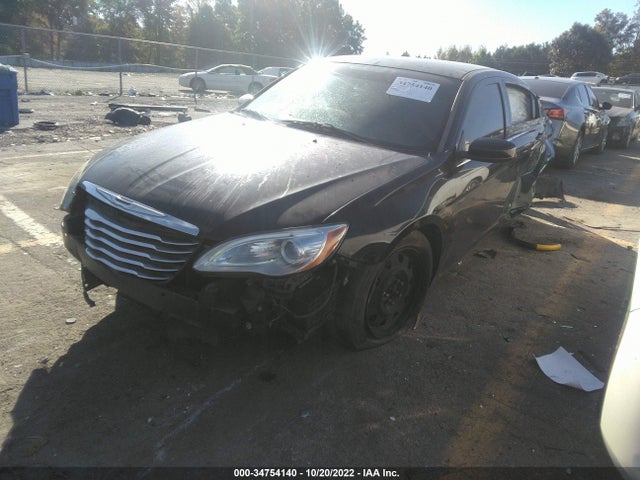 1C3CCBAB1EN122784 Chrysler 200 LX