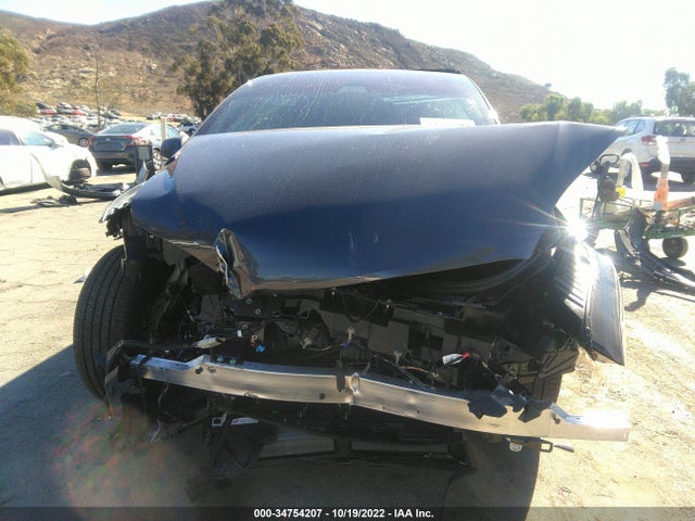 2022 Tesla Model X, VIN: 7SAXCDE50NF349494