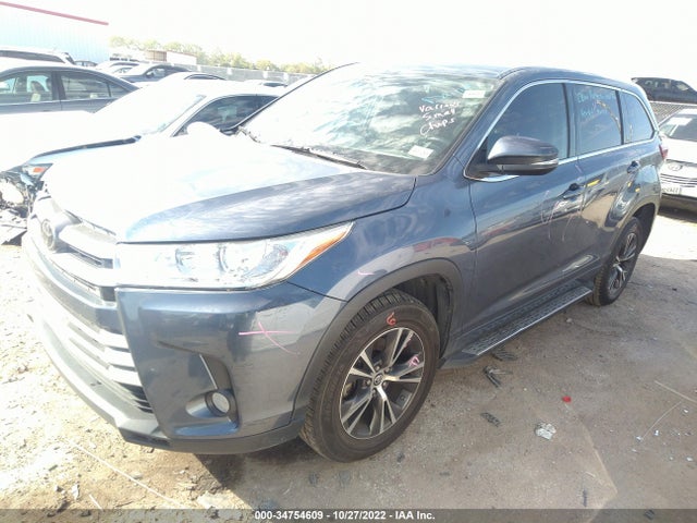 2018 Toyota Highlander, VIN: 5TDZZRFH7JS249747