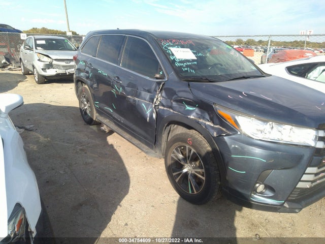 2018 Toyota Highlander, VIN: 5TDZZRFH7JS249747