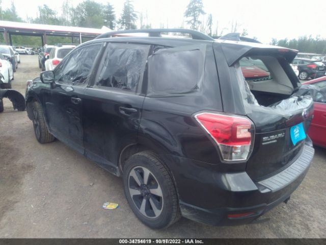 JF2SJAEC8JH473566 Subaru Forester Premium