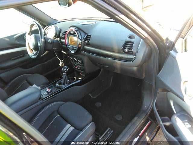 2017 Mini Clubman, VIN: WMWLU5C58H2E80911
