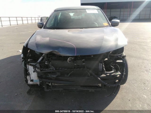 2018 NISSAN ROGUE S VIN: 5N1AT2MT5JC751490