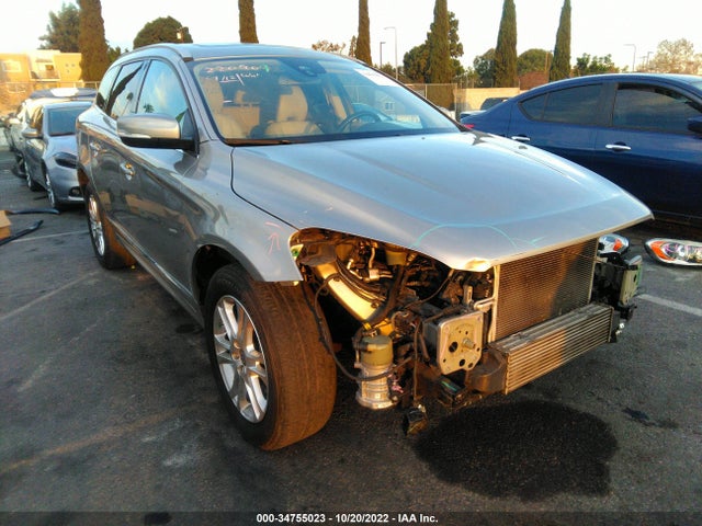 2015 Volvo XC60, VIN: YV426MDC2F2604565