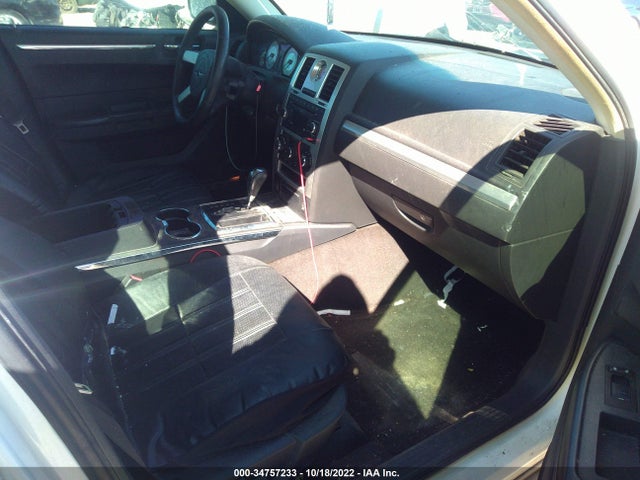 2C3KA53G38H269195 Chrysler 300 Touring