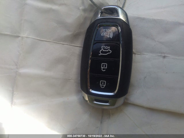 2020 Hyundai Veloster, VIN: KMHTG6AF6LU021104