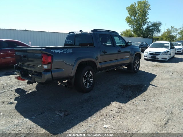Toyota Tacoma 2018 5TFCZ5ANXJX161040 Image 4