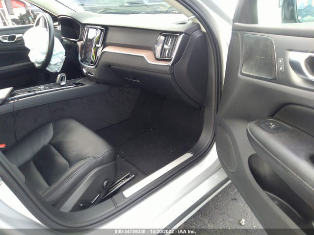 2022 Volvo S60, VIN: 7JRL12FZ2NG177659